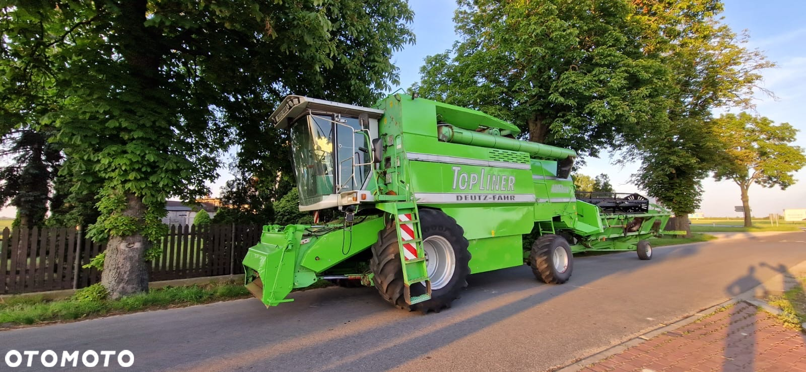 Deutz-Fahr TOPLINER 4090 HTS Claas Mega Import Pierwszy właściciel Zamiana Kamera - 16