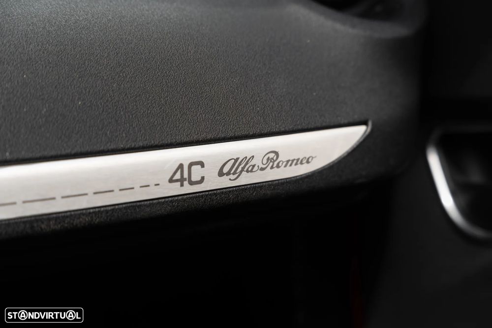 Alfa Romeo 4C Spider 1750 TBi - 16