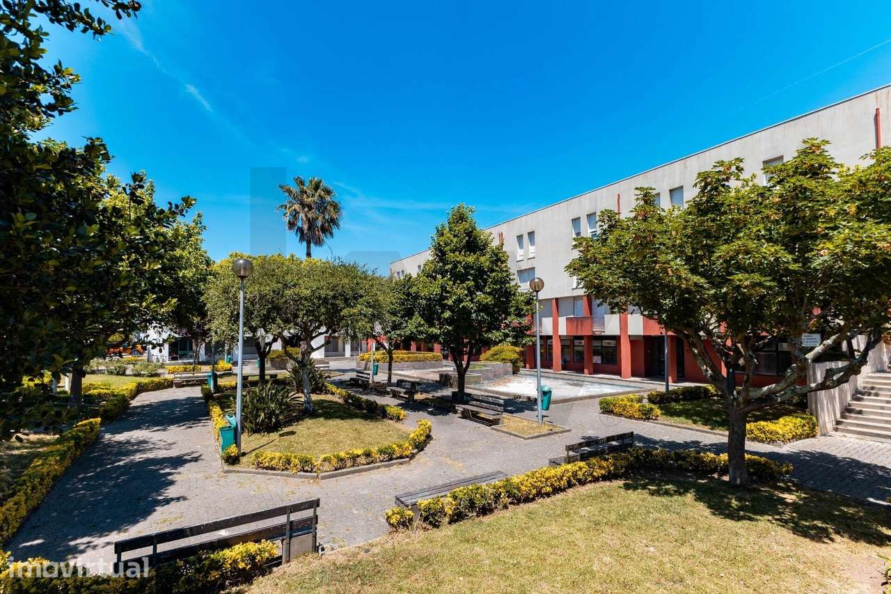 Apartamento T3 Duplex em Leça da Palmeira - Grande imagem: 2/33