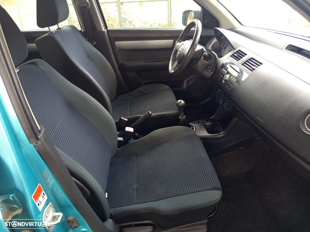 Suzuki Swift 1.3 DDiS Sport - 26