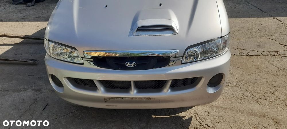 Hyundai H1 h200 hak holowniczy - 9