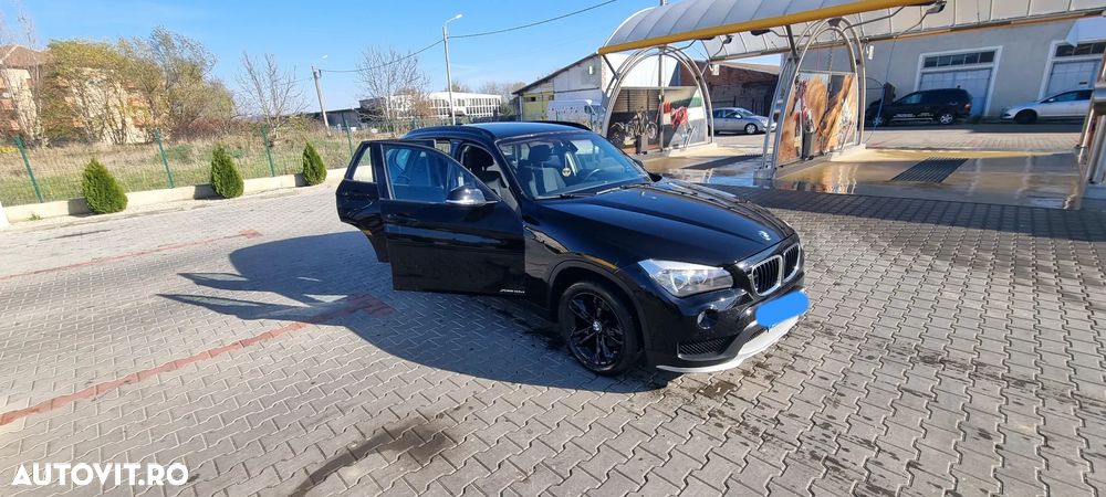 BMW X1 xDrive18d - 3