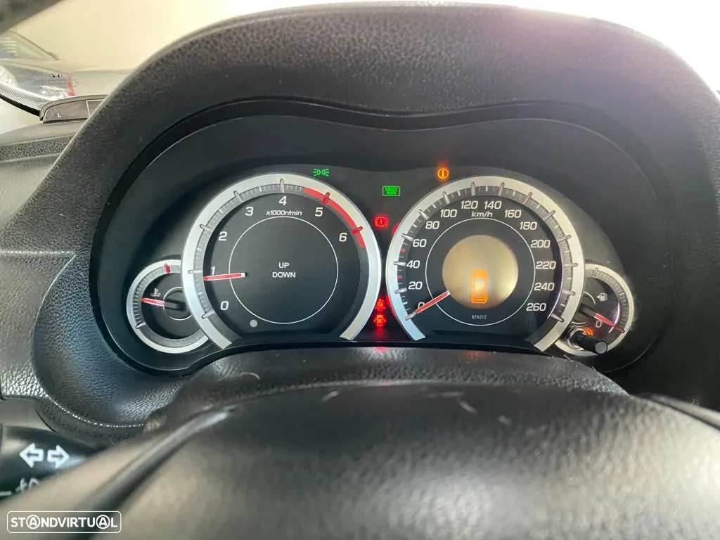 Honda Accord 2.2 i-DTEC Executive - 20