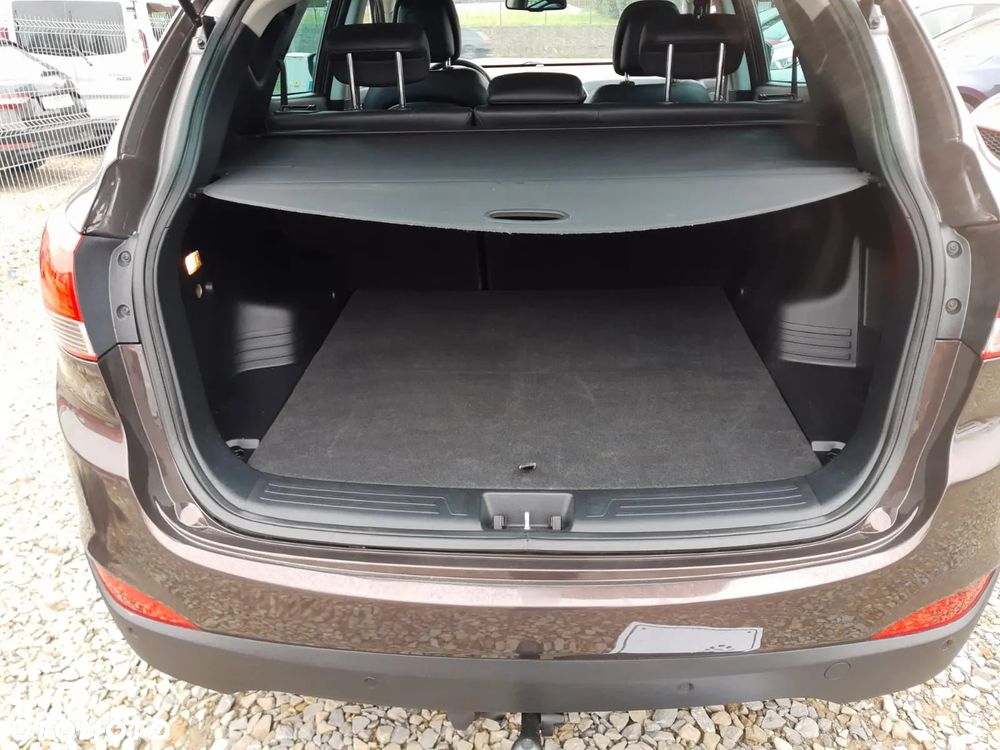 Hyundai ix35 1.7 CRDi 2WD blue Finale Gold - 3