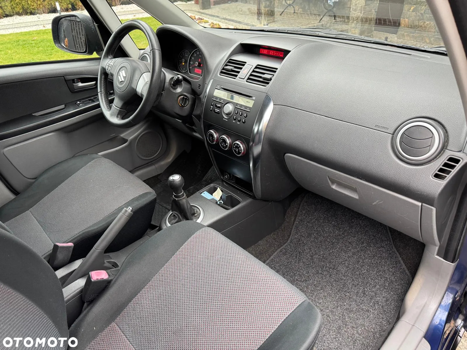 Suzuki SX4 1.6 GS / Premium - 8