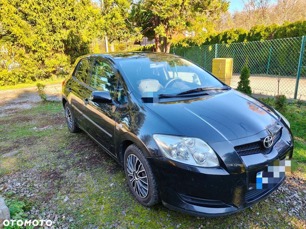 Toyota Auris 1.4 D-4D Terra - 3