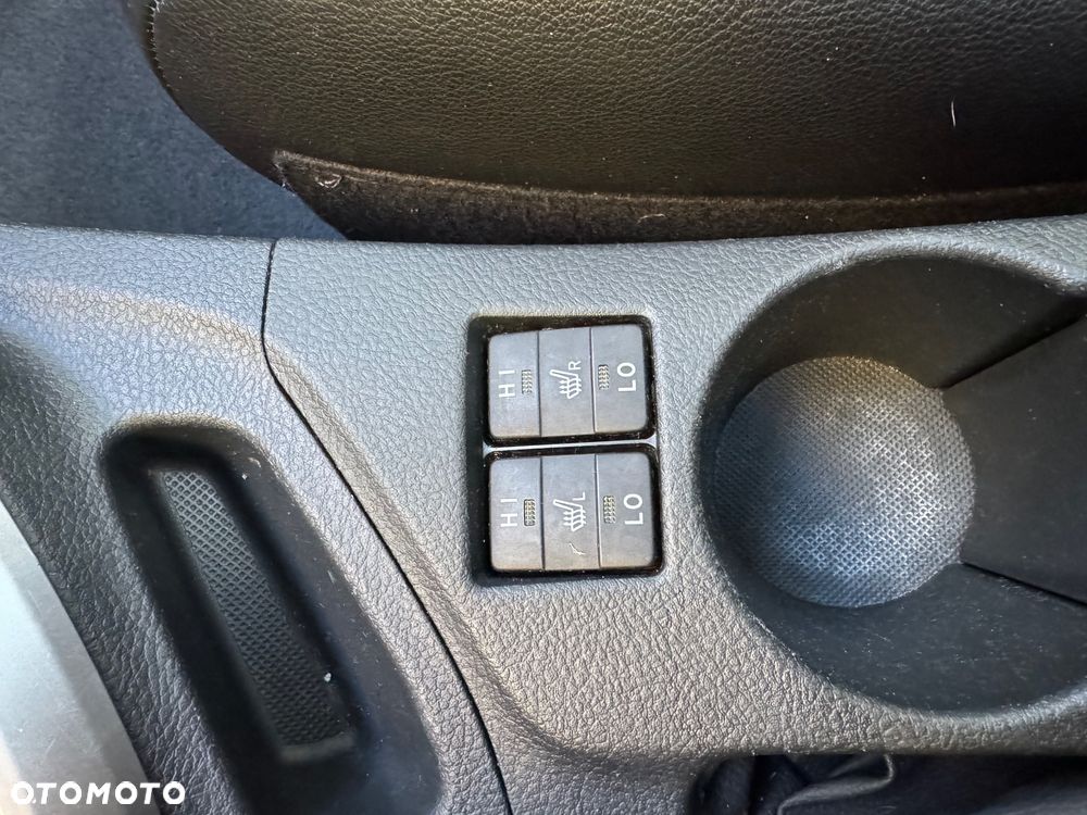 Toyota Auris 1.8 HSD Luna - 13