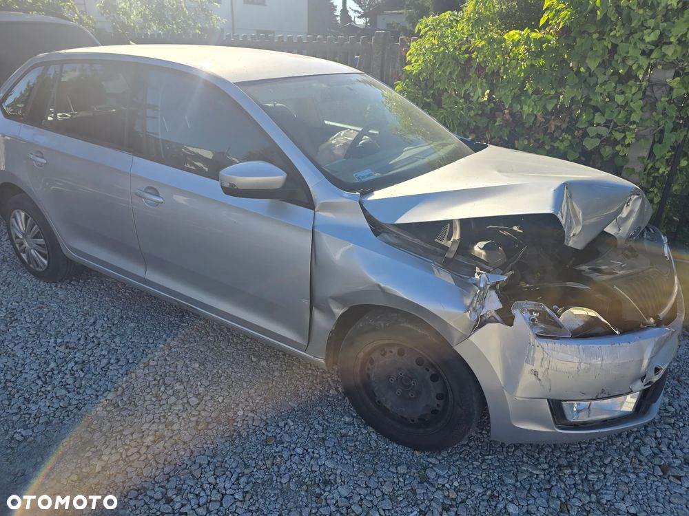 Skoda RAPID 1.2 TSI Style - 5