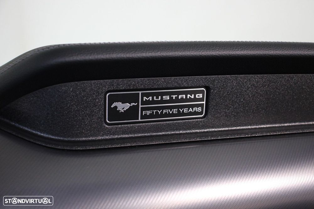 Ford Mustang 2.3i EcoBoost - 23