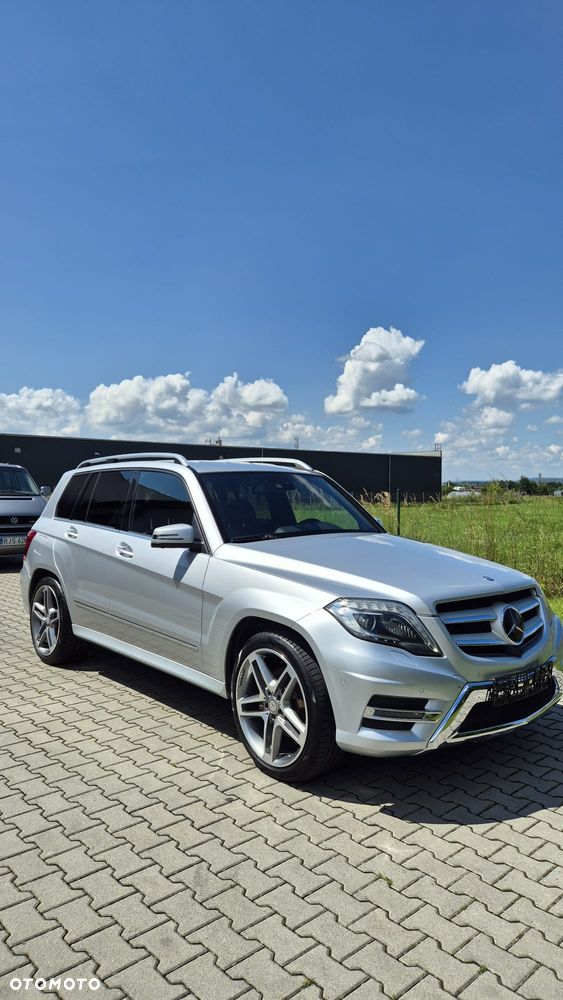 Mercedes-Benz GLK 350 4-Matic - 1
