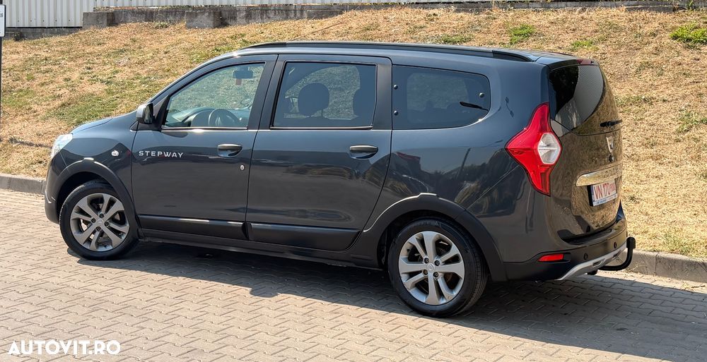 Dacia Lodgy 1.5 dCi 109 CP Stepway - 4