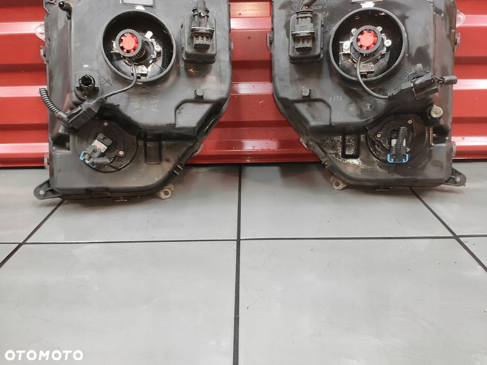 JEEP CHEROKEE KK LAMPA PRAWY LEWY PRZÓD PRAWA LEWA PRZEDNIA ORYGINAŁ - 12