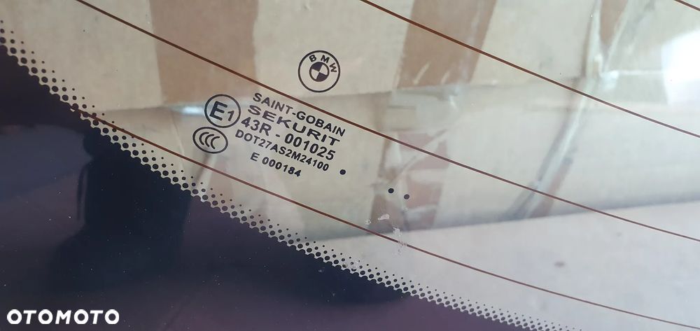 Szyba tył tylna karoseryjna BMW 6 E63 AS2 - 6