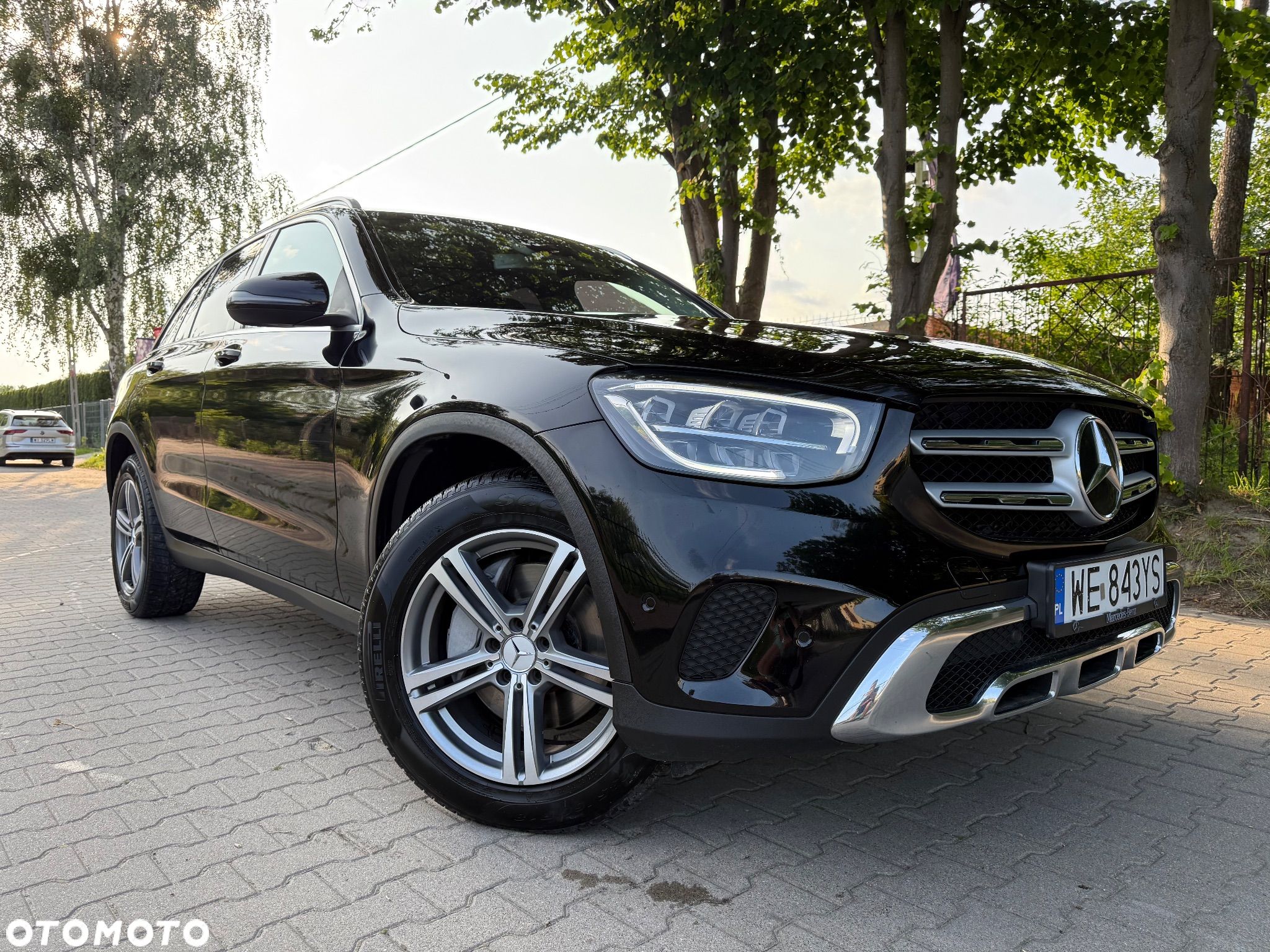 Mercedes-Benz GLC 200 d 4-Matic Business Edition - 1