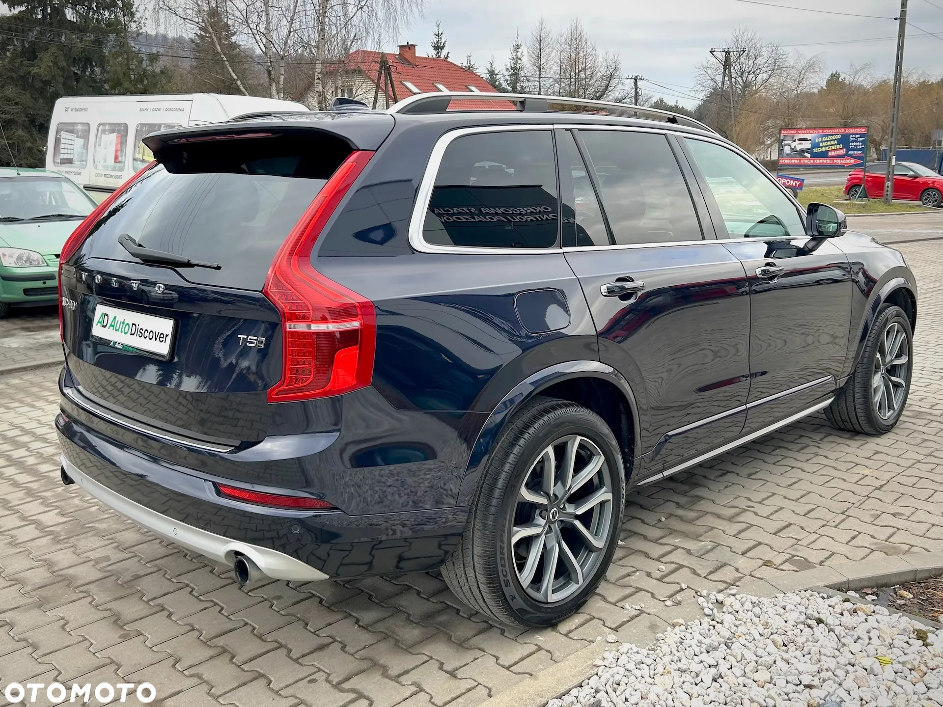 Volvo XC 90 T5 AWD Geartronic Momentum - 2