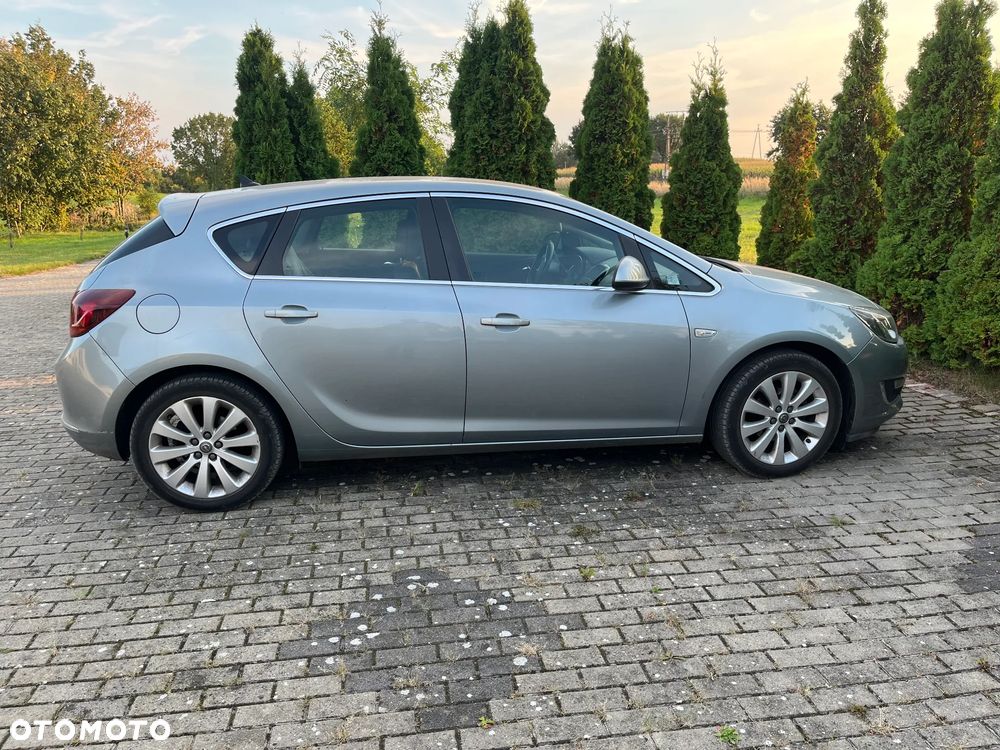 Opel Astra - 3