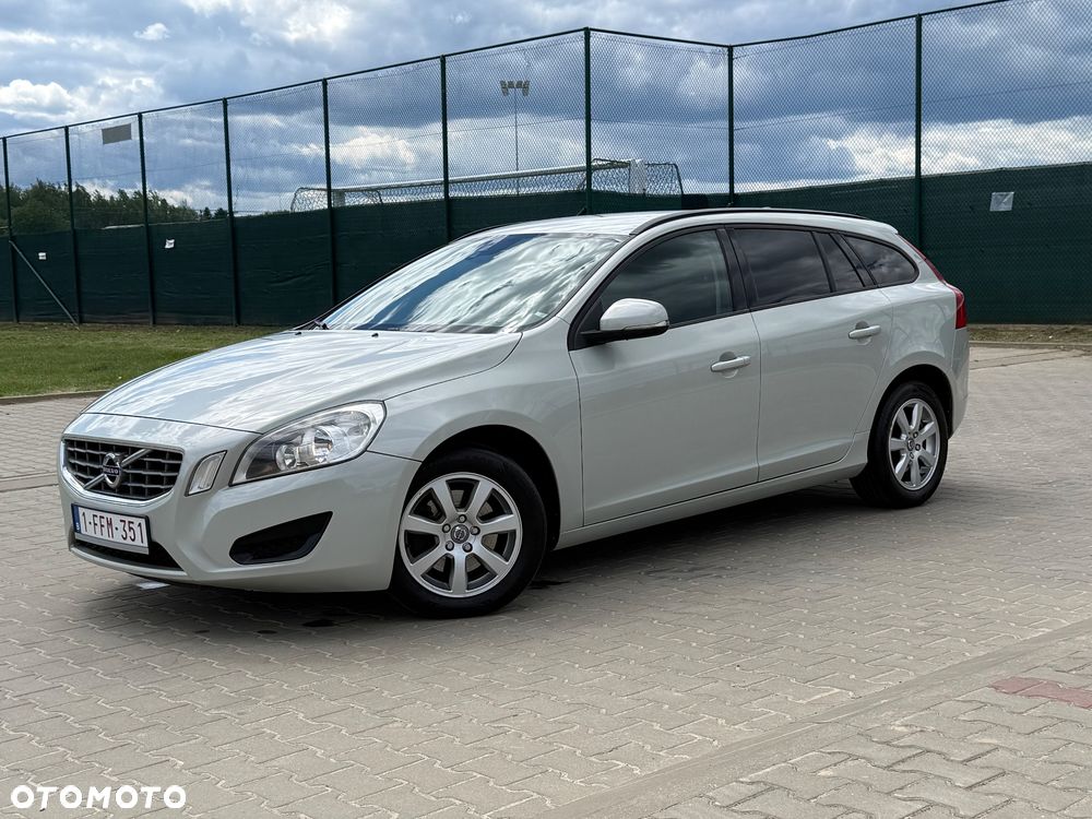 Volvo V60 D3 Summum - 2