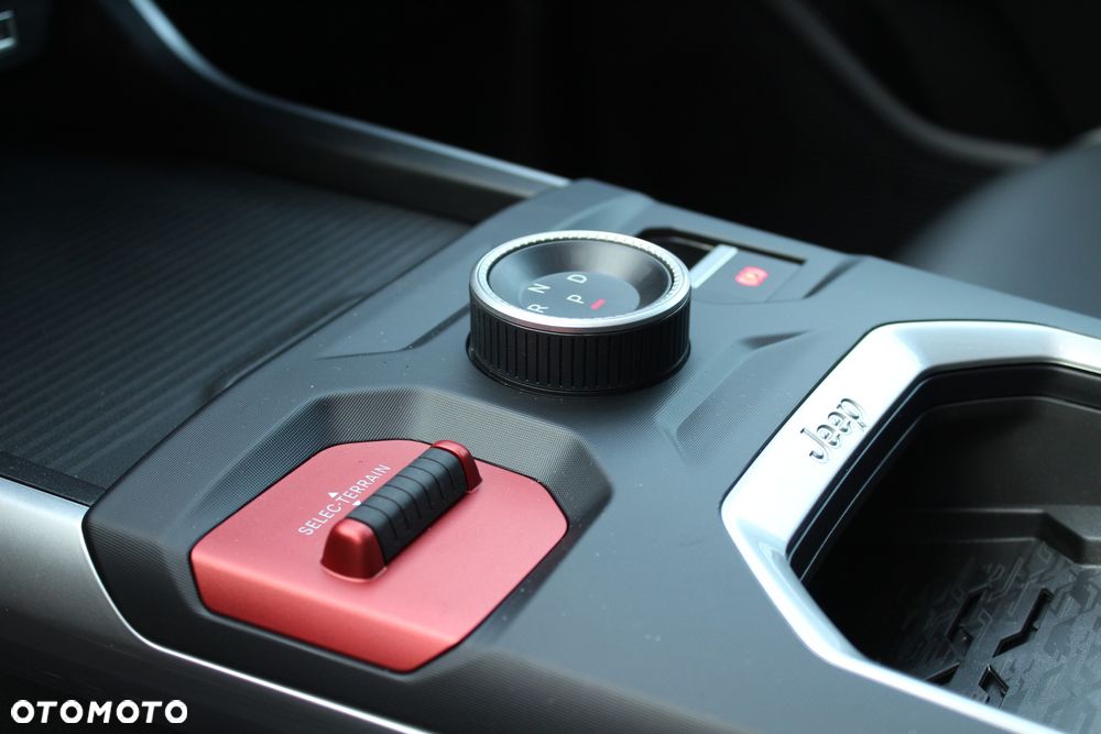 Jeep Compass 73.7kWh First Edition FWD - 17