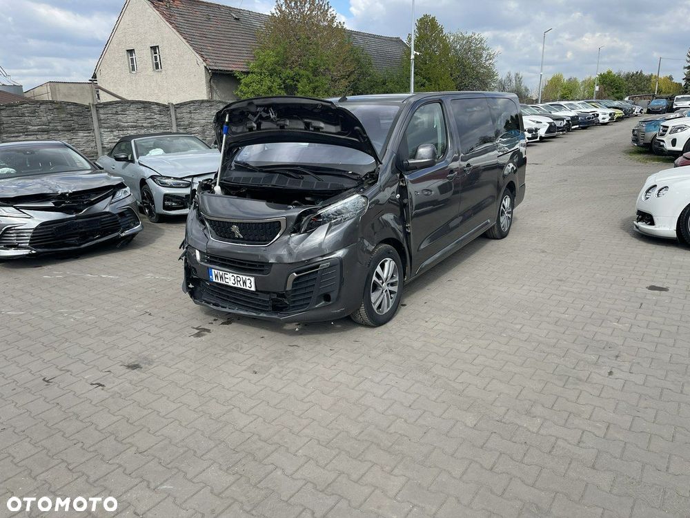 Peugeot Traveller - 7