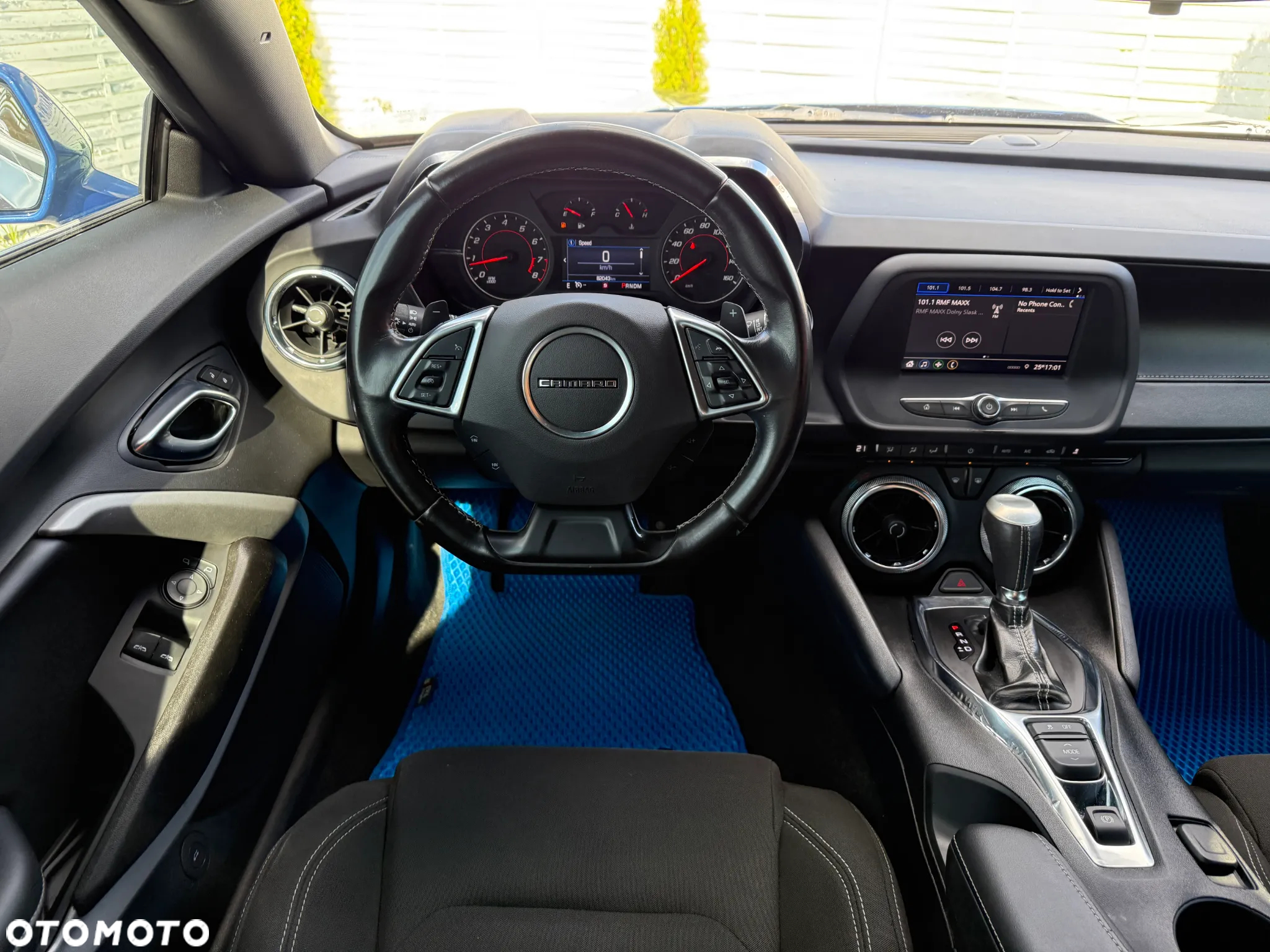 Chevrolet Camaro Coupe 2.0 - 6