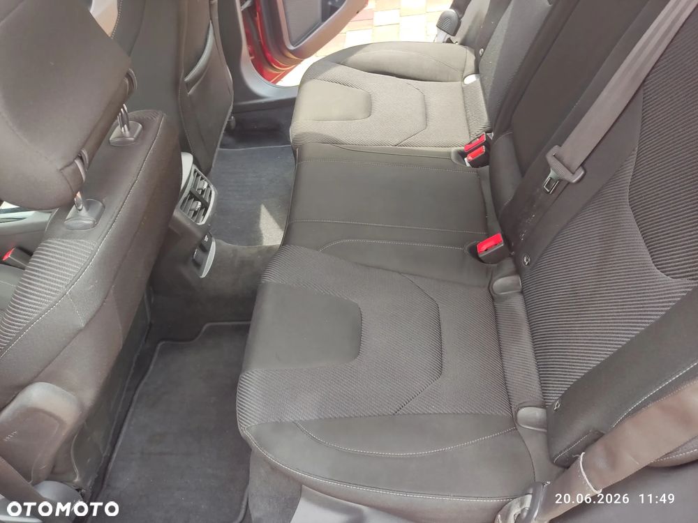 Ford Mondeo - 21