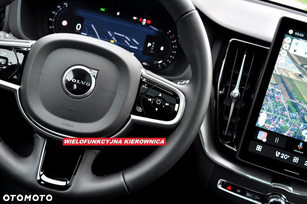 Volvo XC 60 B5 B AWD Plus Dark - 27