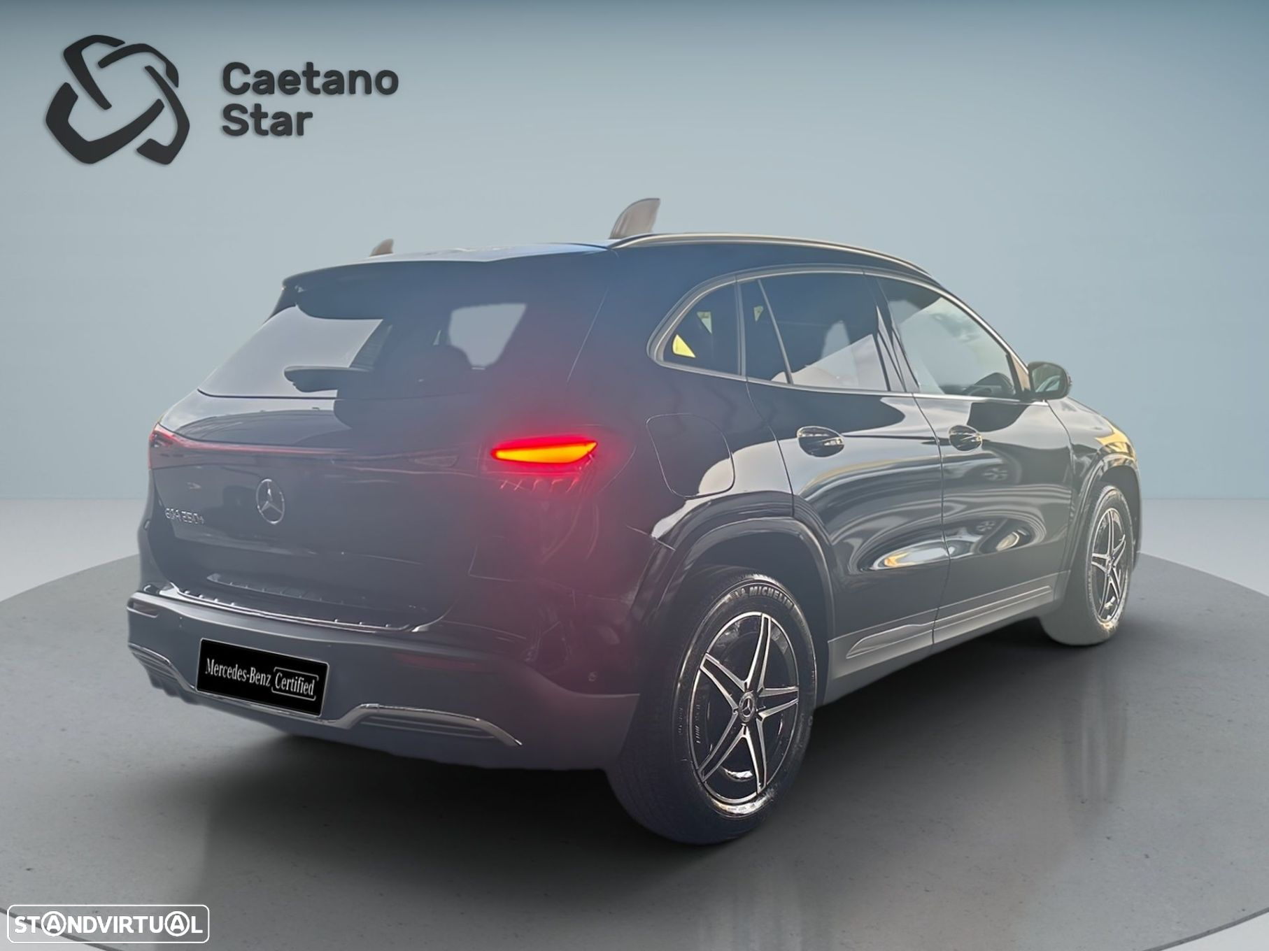 Mercedes-Benz EQA 250 AMG Line - 8