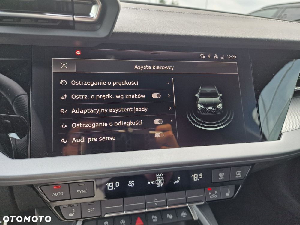 Audi A3 Sportback - 19