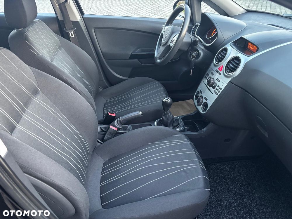 Opel Corsa 1.2 16V - 16