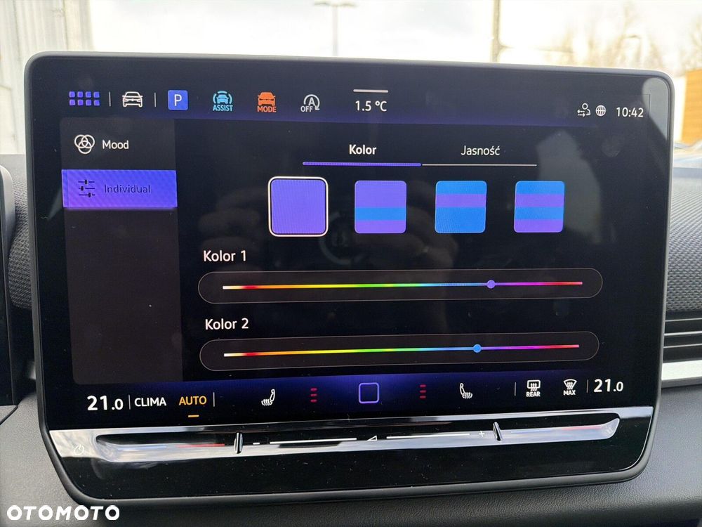 Volkswagen T-Roc 1.5 eTSI Style DSG - 26