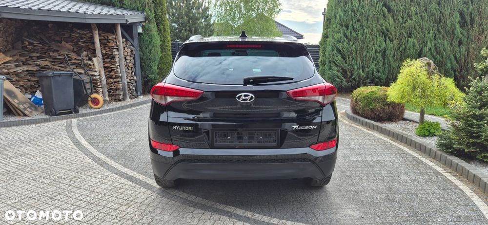 Hyundai Tucson blue 1.7 CRDi 2WD Trend - 21