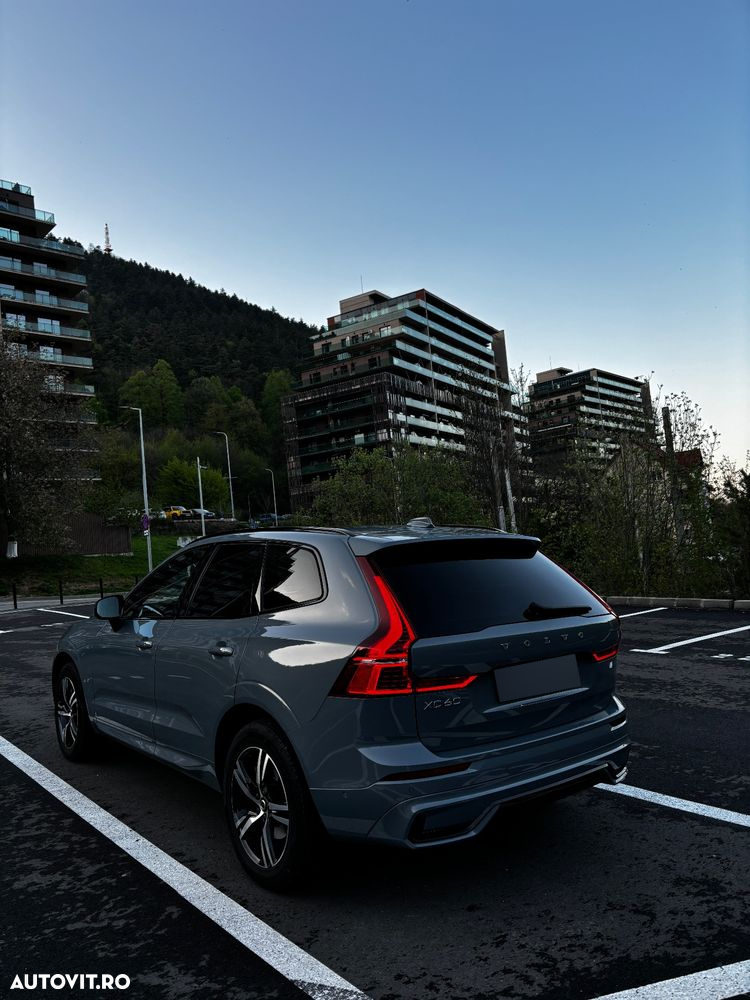 Volvo XC 60 B4 MHEV R-Design - 6