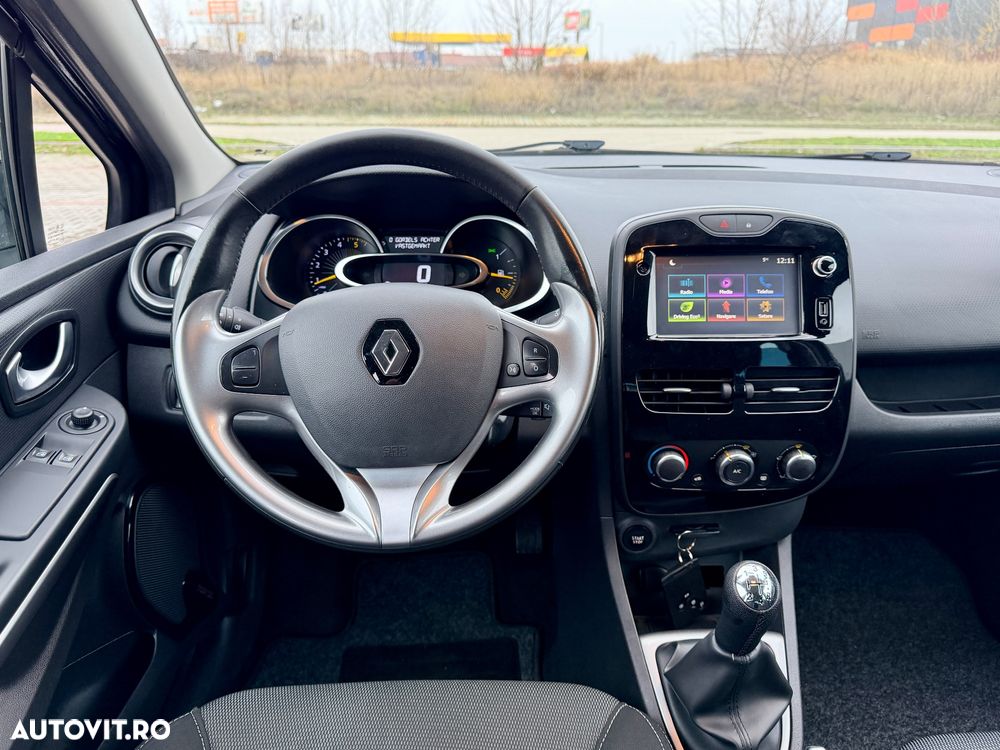 Renault Clio III 1.5dCi Night&Day - 19