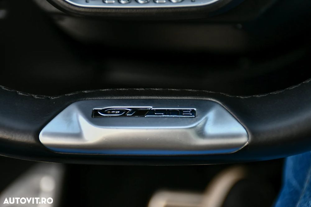 Peugeot 5008 2.0 BlueHDI s&s EAT8 GT - 17