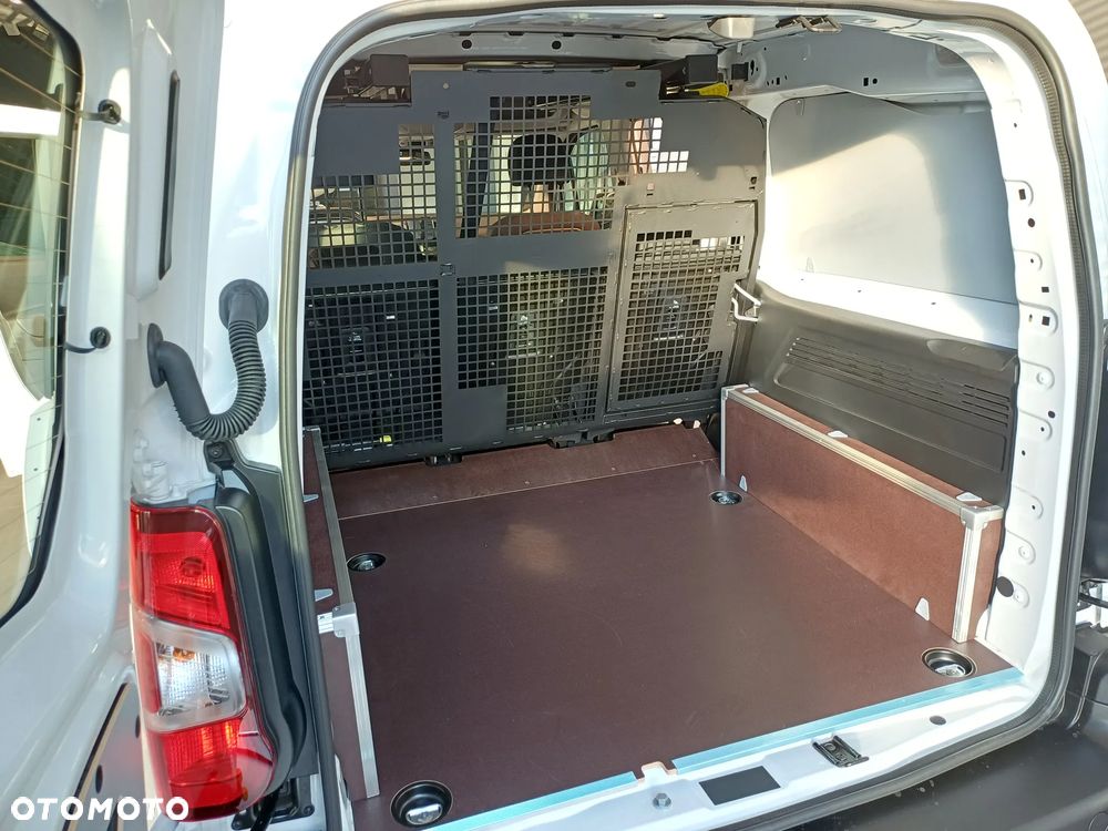 Peugeot Partner - 16