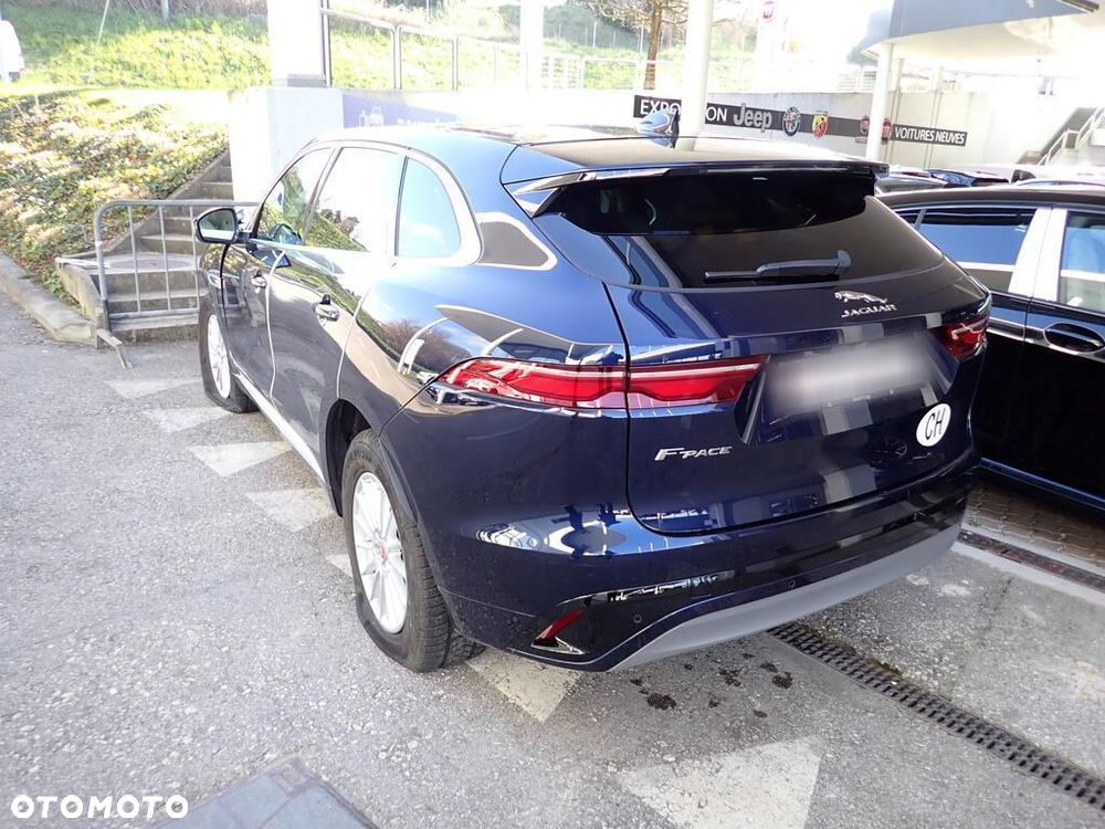 Jaguar F-Pace D200 AWD R-Dynamic S - 4
