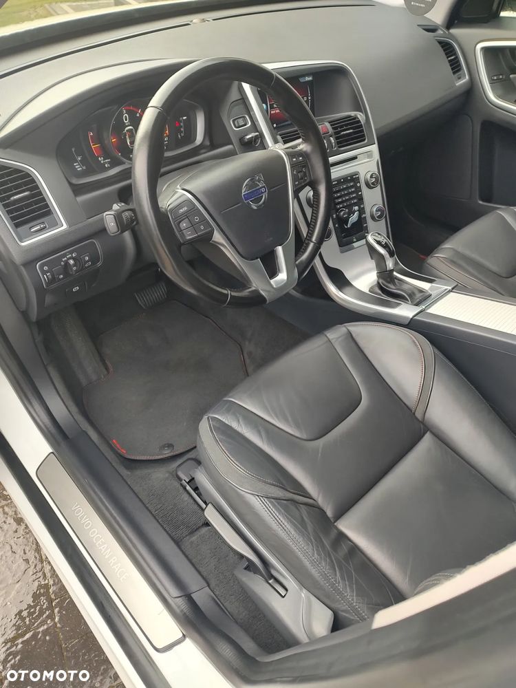 Volvo XC 60 D3 Geartronic Ocean Race - 15