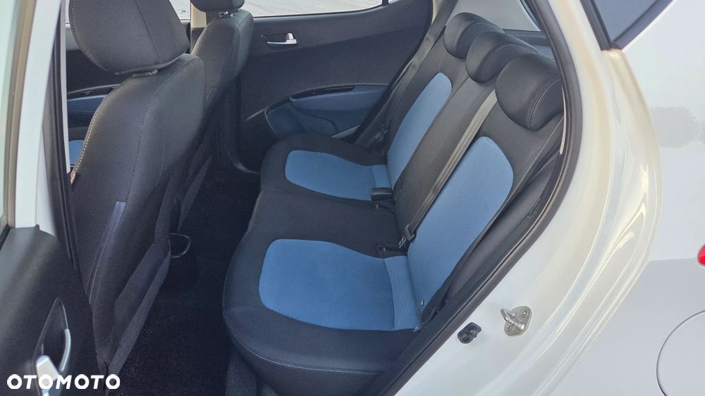 Hyundai i10 1.0 BlueDrive Premium - 26