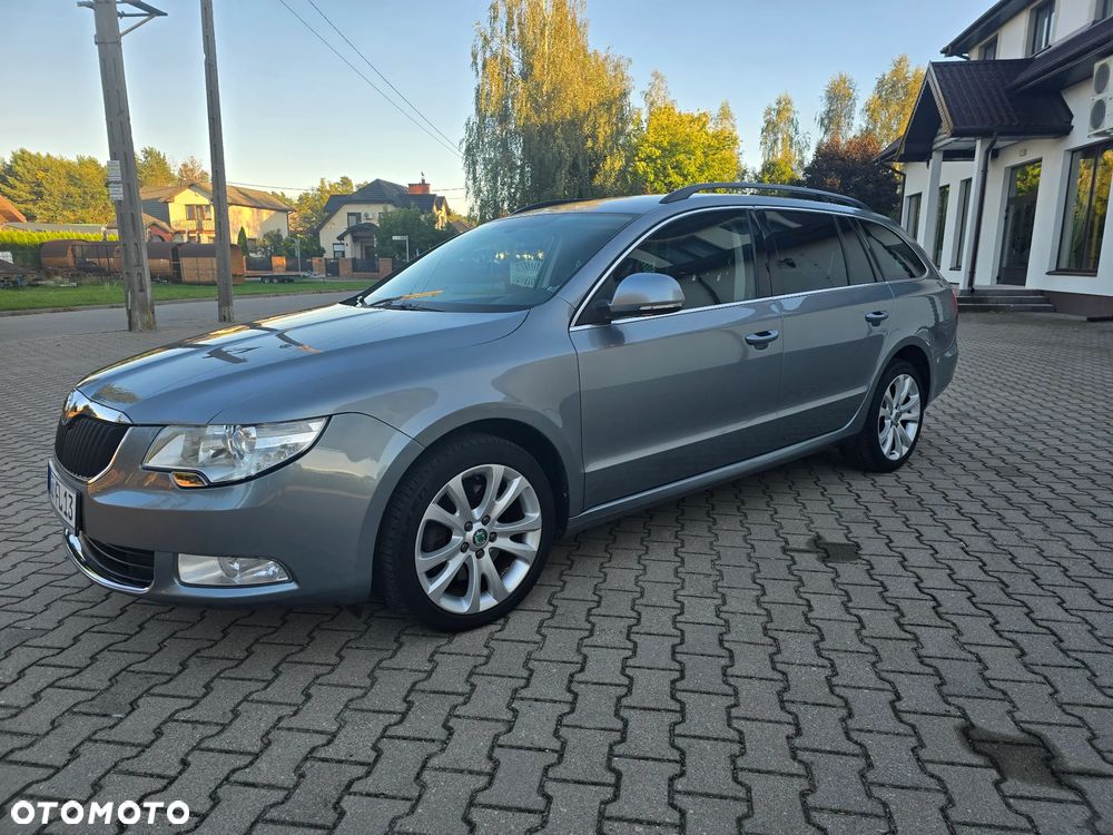 Skoda Superb 2.0 TDI Elegance DSG - 3