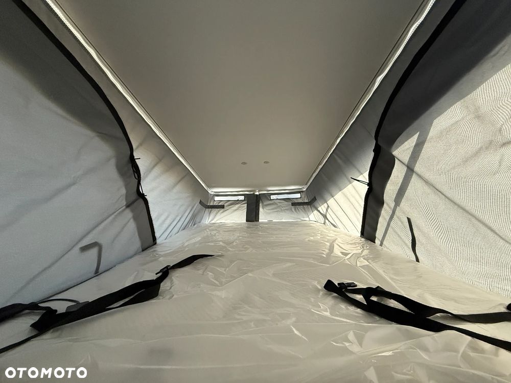 Adria Adria Twin 640 SGX 60Y Pop Top FV23% WCC - 23