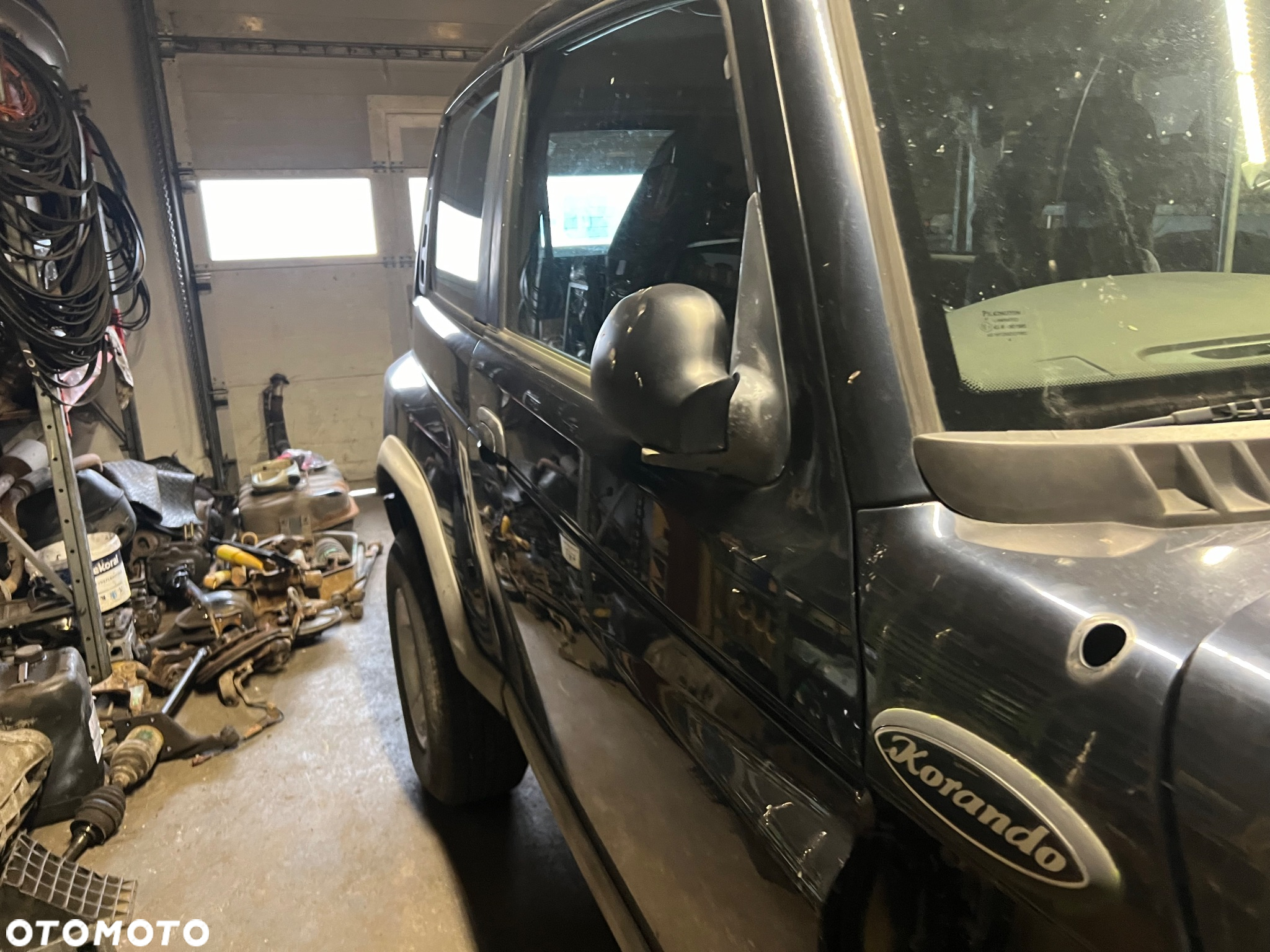 Karoseria znaczek ssangyong korando 2000r - 7