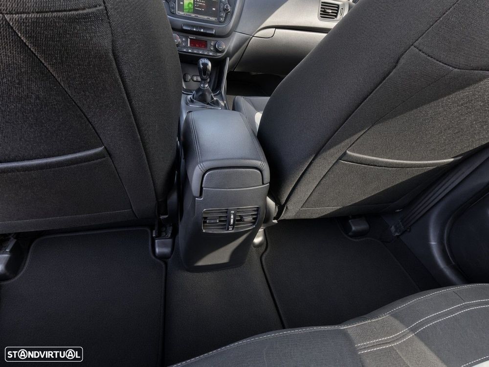 Kia Ceed SW 1.6 CRDi GT Line - 20