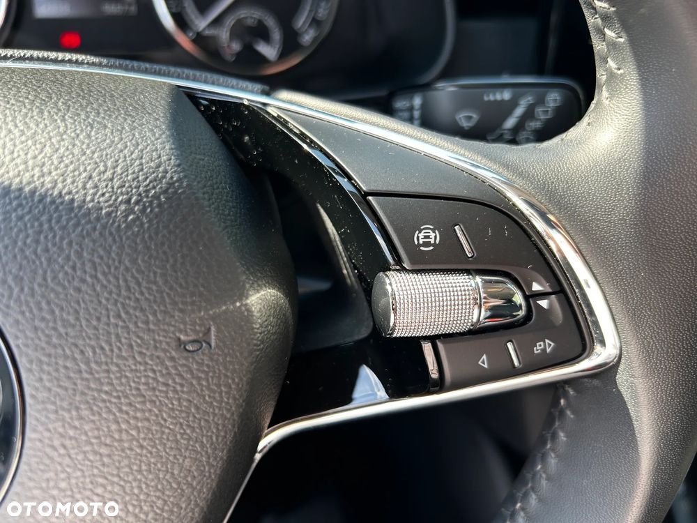 Skoda Kamiq 1.0 TSI Ambition DSG - 17