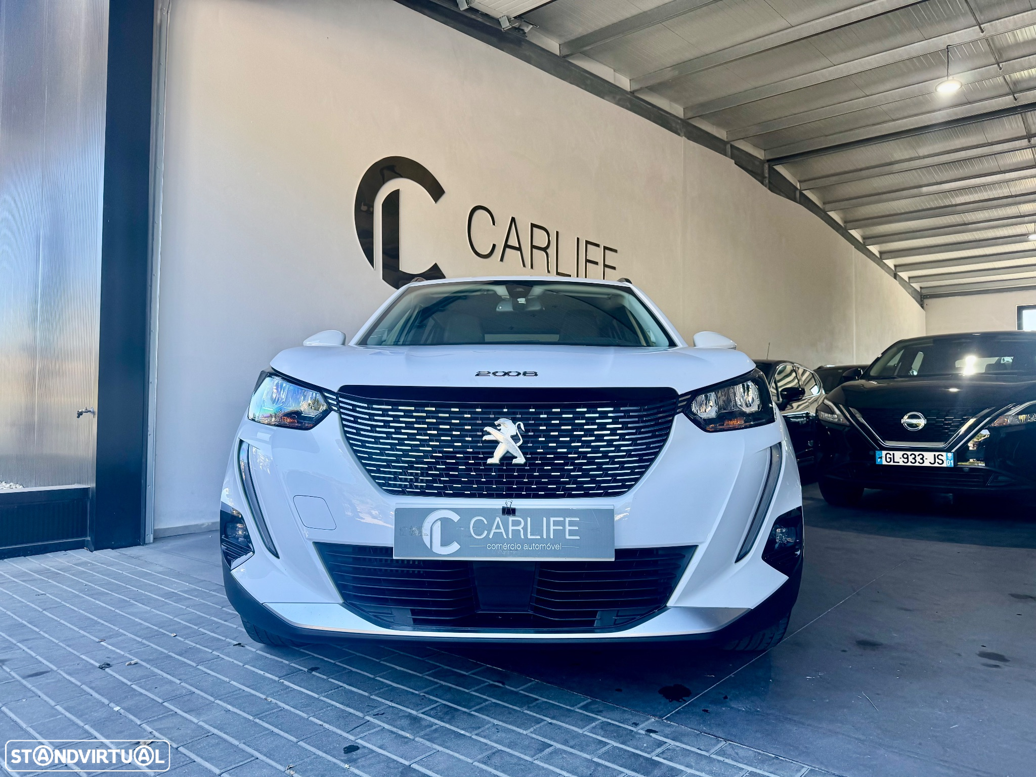 Peugeot 2008 1.2 PureTech Allure Pack - 2