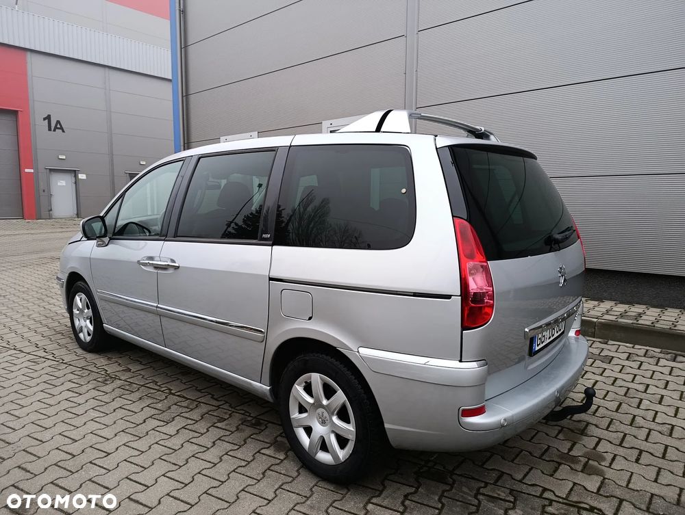 Peugeot 807 HDi 165 Family - 6