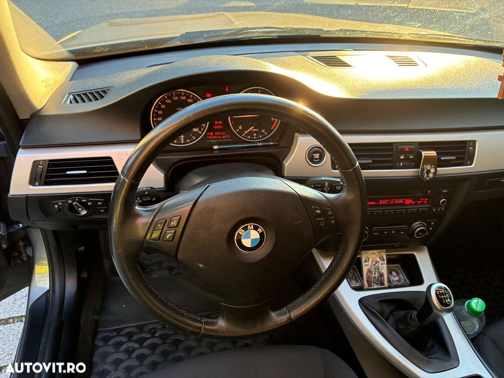 BMW Seria 3 316d - 7