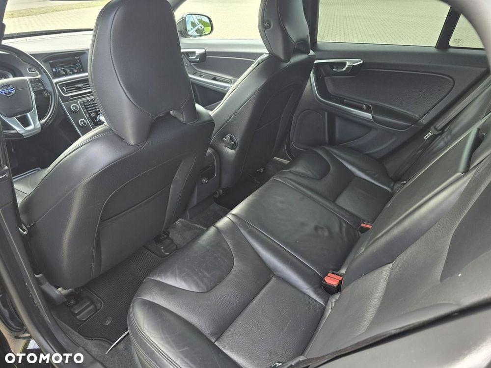 Volvo V60 - 21