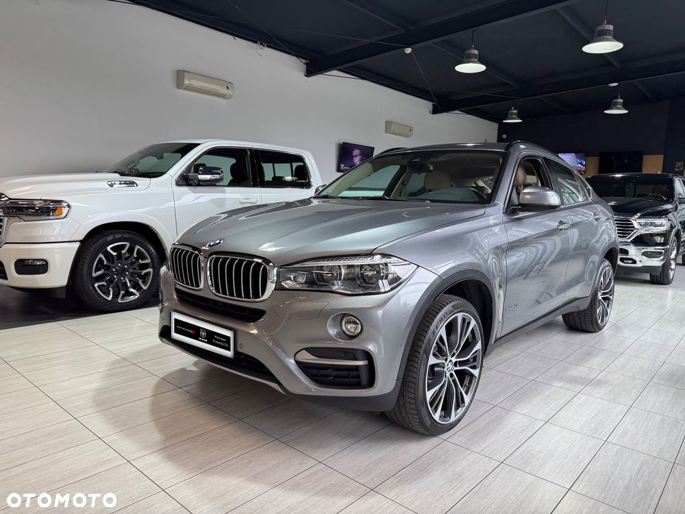 BMW X6 xDrive40d - 11