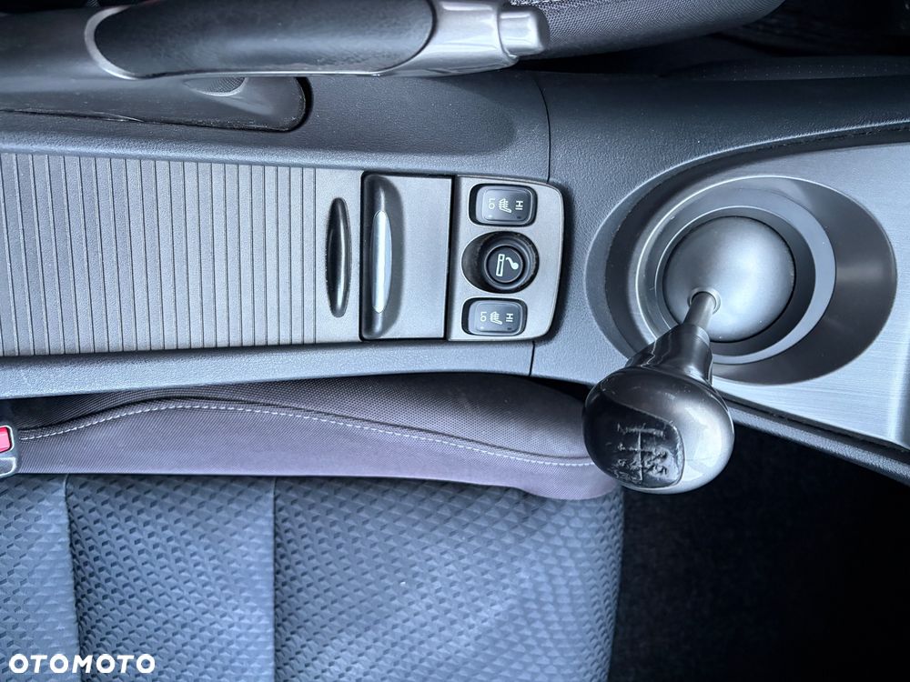 Honda Civic 1.4 Base / S - 19