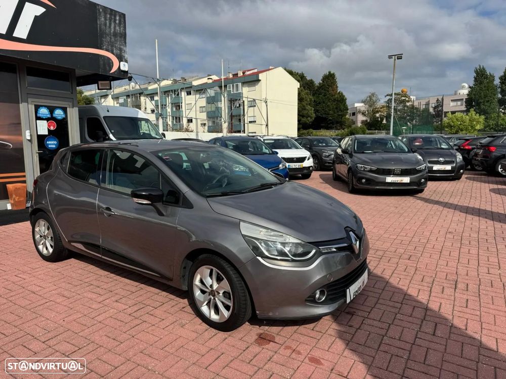 Renault Clio 0.9 TCe Limited - 22